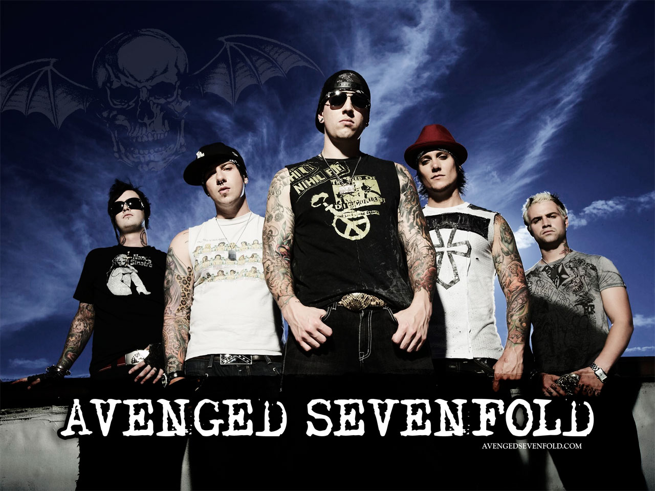 El 24 de diciembre de 2009 se anunció que Avenged Sevenfold había ...