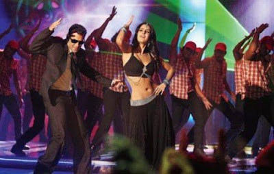 Salman Khan & Katrina Kaif Dancing at "BODYGUARD" Title Song Photos