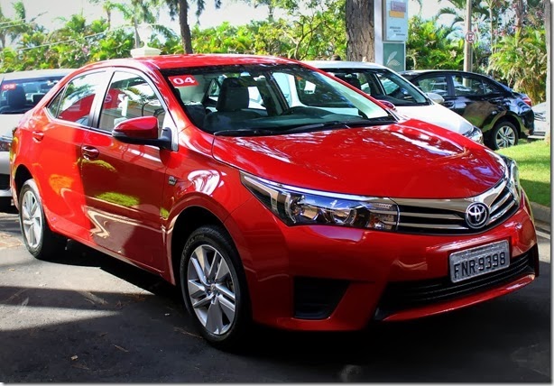 Toyota Corolla 2015 (4)_1600x1112