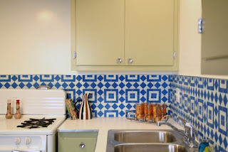 Cocina industrial_enchape cocina casa_mosaico azul y blanco-fez-conipisos_nicaragua_costarica_panama