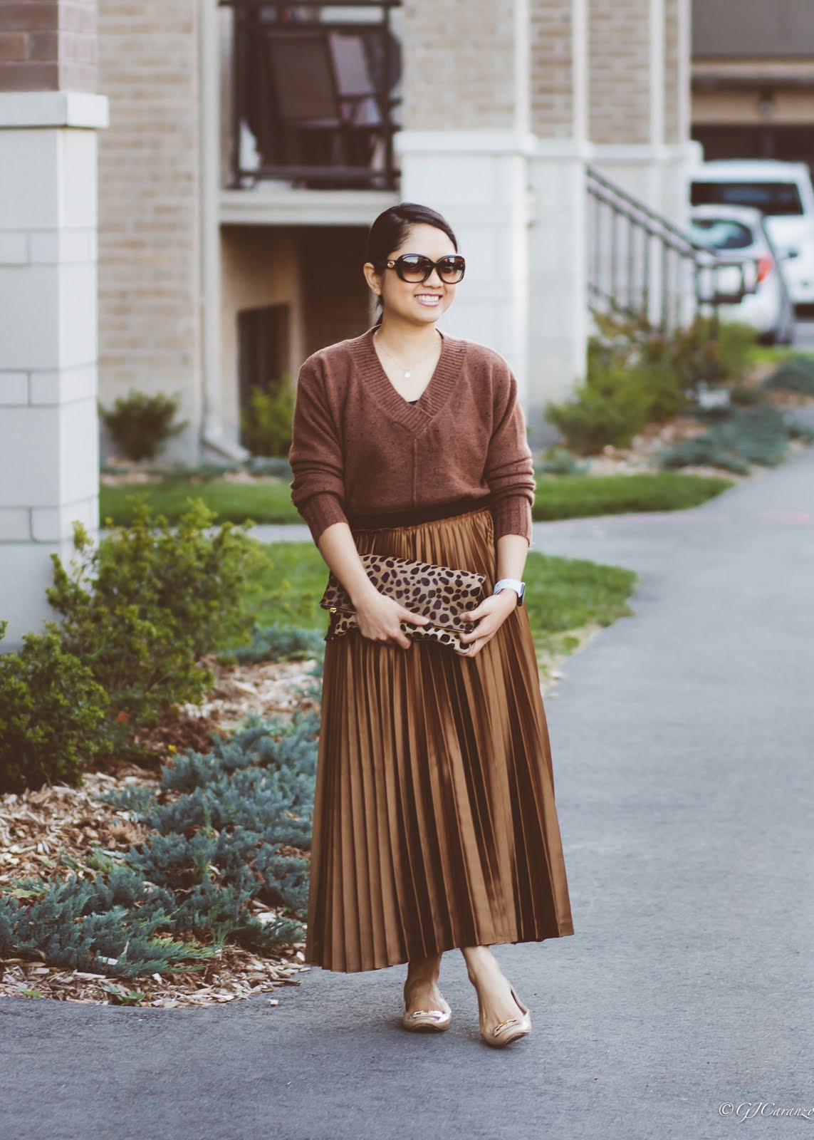 Brown V-Neckline Sweater | Zara Pleated Skirt | Tory Burch Gigi Patent Pumps | Clare Vivier Leopard Clutch | Transitional Summer to Fall Outfit