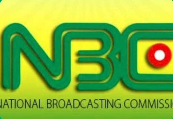 The Federal High Court in Lagos has extended the order stoping fredral Government from revoking the licenses of 53 broadcast stations