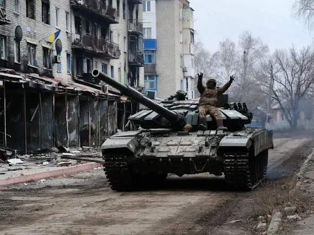 Watch Russian Forces Obliterate German Leopard Tank in Zaporozhye Direction