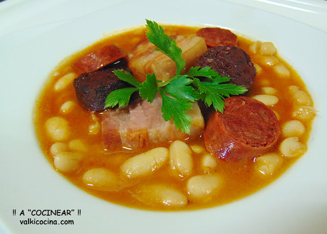 Potaje de habichuelas o alubias blancas en crudo