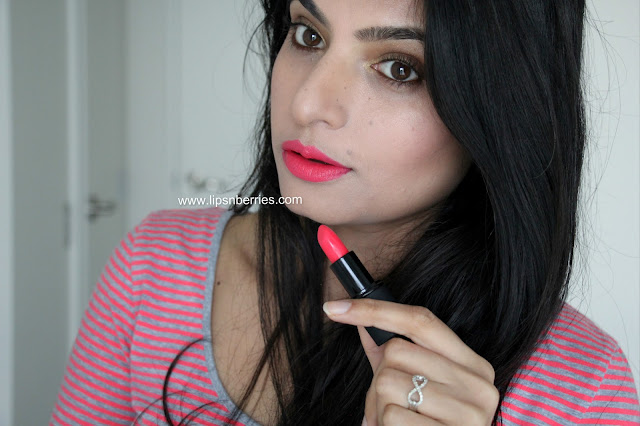 sleek candy cane lipstick on NC 32 skin