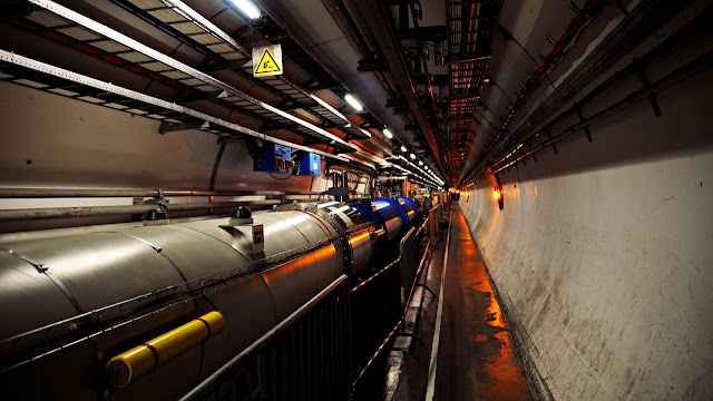 large-hadron-collider-informasi-astronomi
