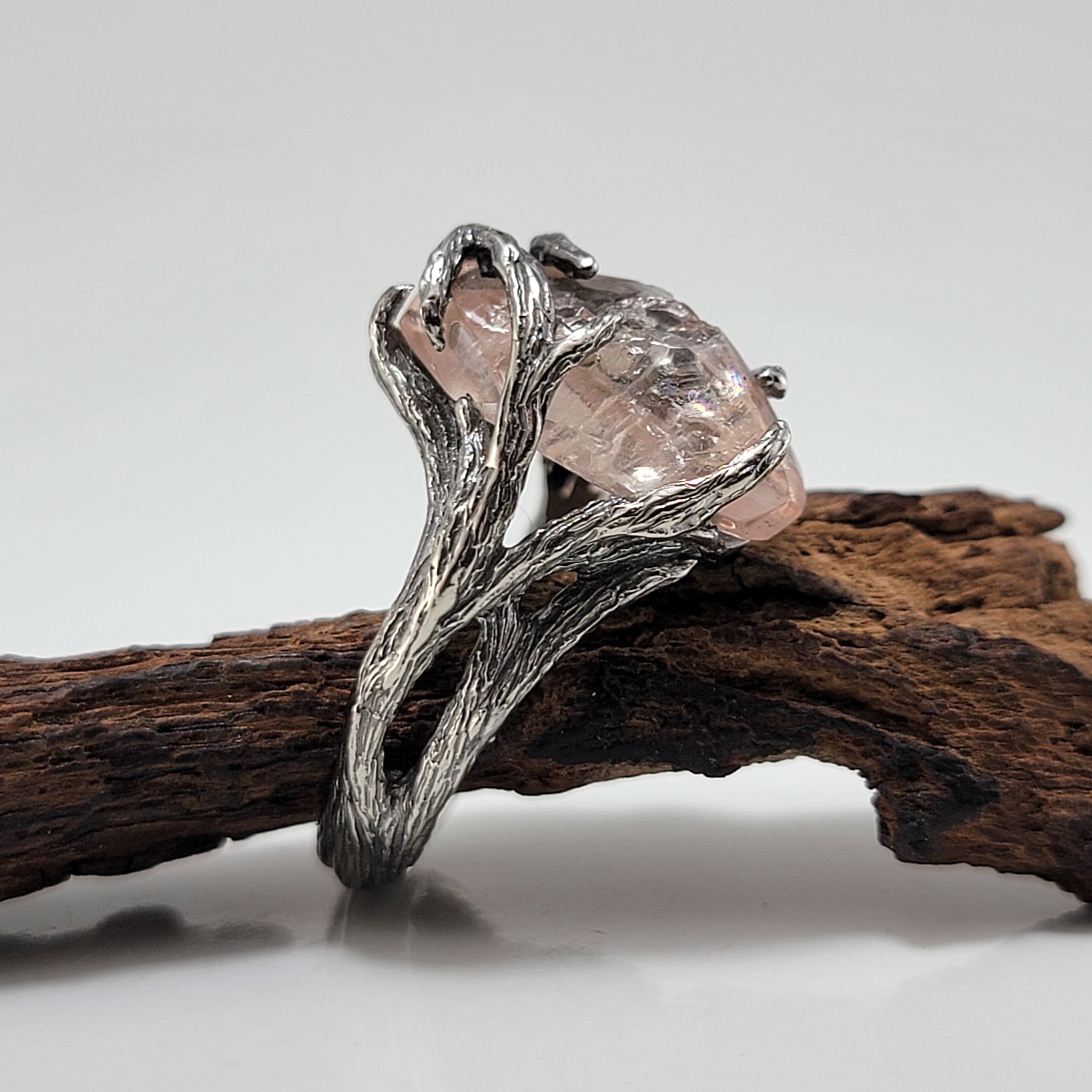 Dawn Vertrees Raw Uncut Rough Engagement Wedding Rings: Raw Three Diamond  Twig Leaf Engagement Ring, Raw Uncut White Diamond Branch Solitaire, Custom  Made-to-Order, Hand Sculpted Gold Wedding Ring