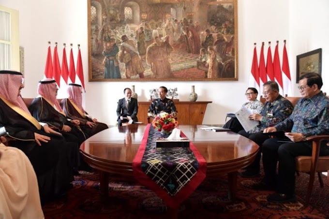 Presiden Joko Widodo Menerima Kunjungan Menlu Arab Saudi di Istana Bogor