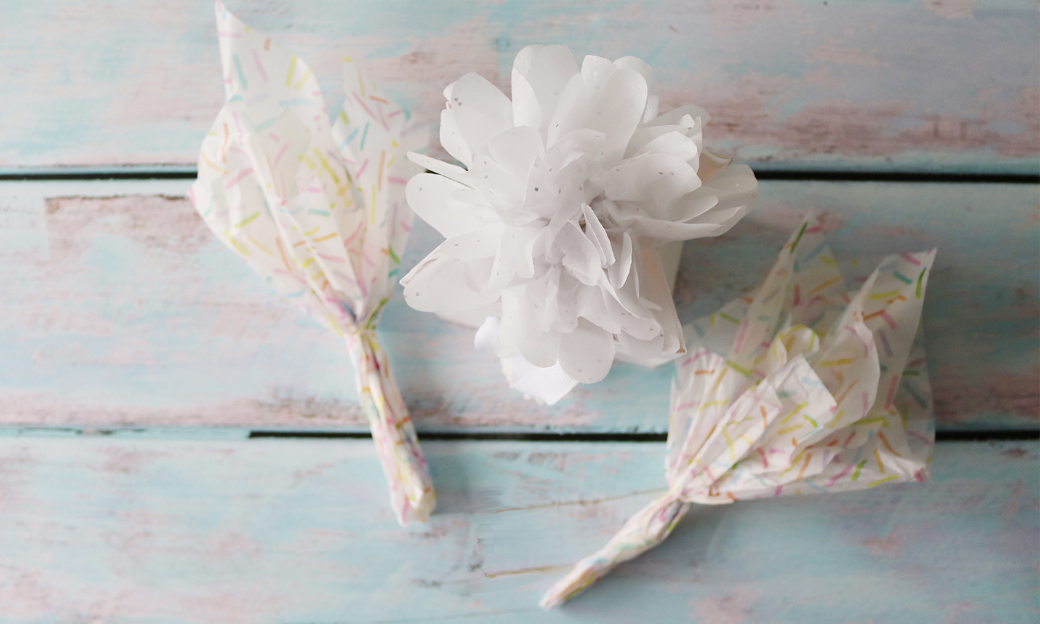 Easter gift bag inspiration - pom poms, tissue paper bunny ears and paper bags | Creative Bag