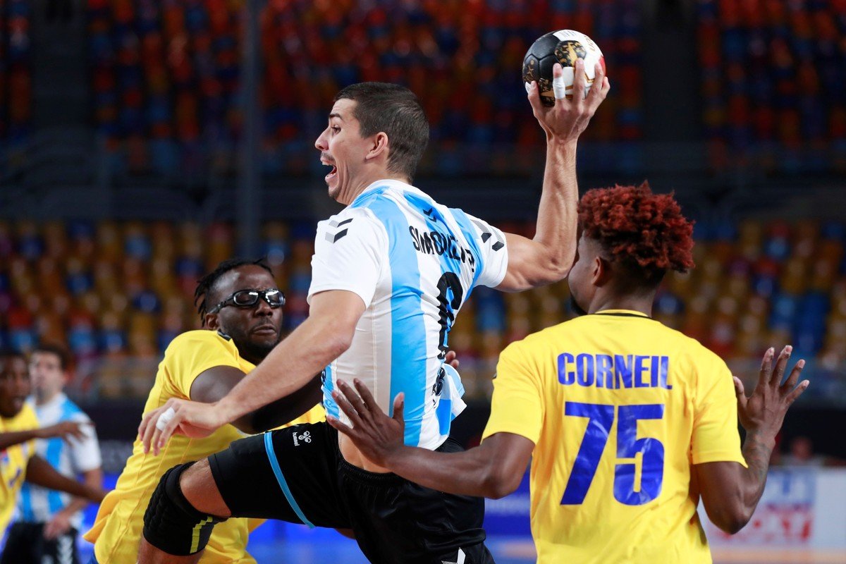 Argentina reacciona a tiempo y vence a Congo en el debut del Mundial de Egipto