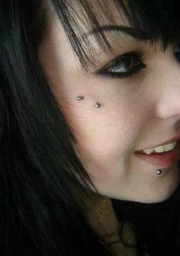 New Trends Beauty Eyebrow Piercing Art