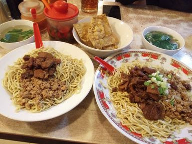 Kuliner Bandung Enak dan Hits dengan Harga Terjangkau