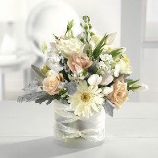 flower arrangements for weddings dubai