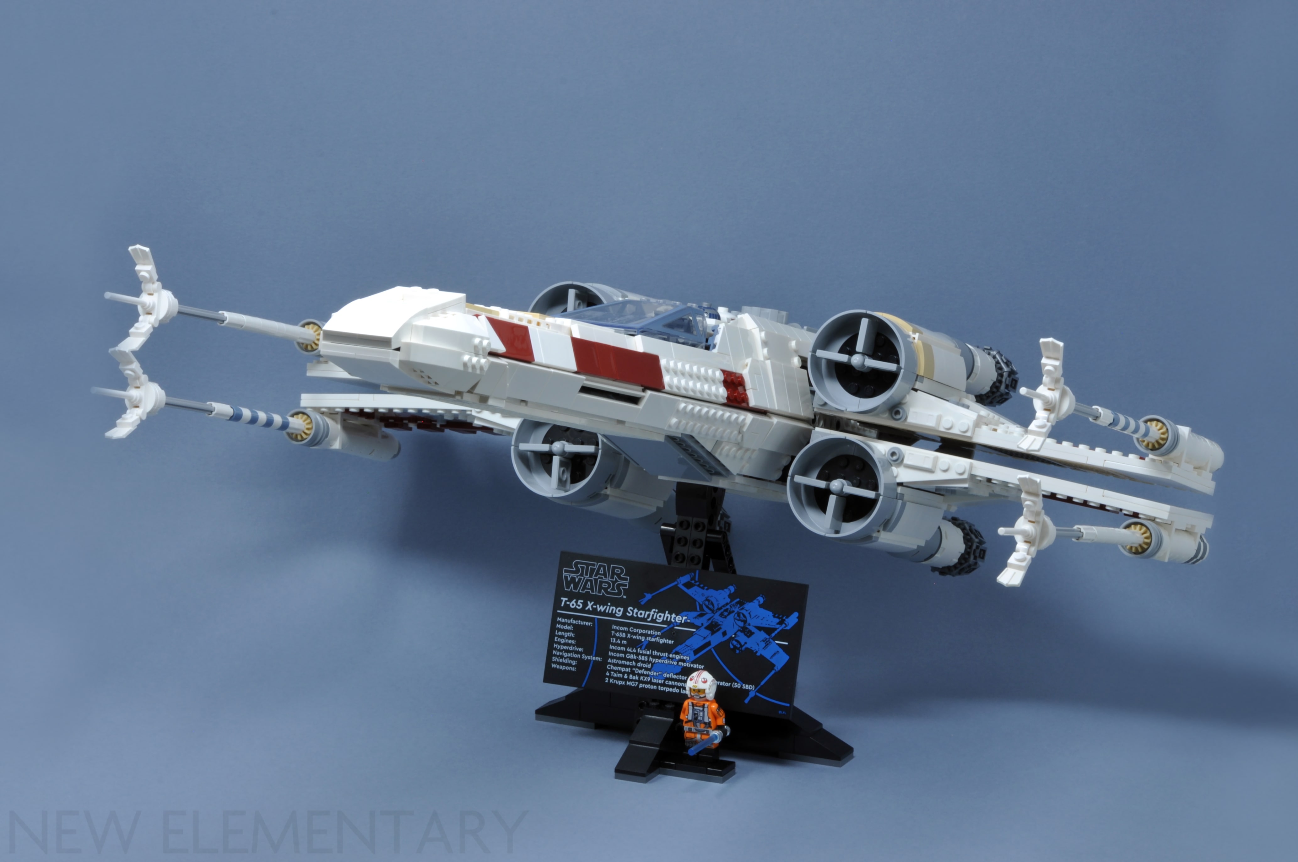 The LEGO Star Wars UCS X-Wing Starfighter Is 22 Long