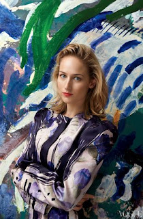 Leelee Sobieski actriz de cine y televisión estadounidense, en un posado para la revista Vogue 