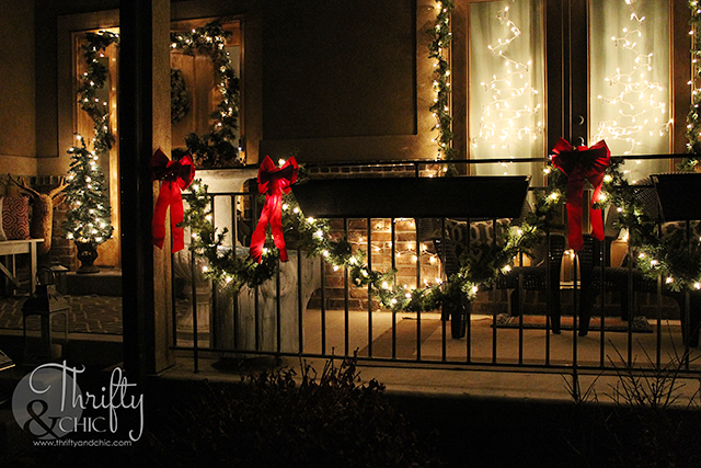 Christmas decorating ideas for outdoors and a porch #DamageFreeDIY