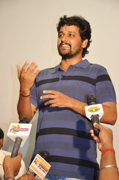 Actor Vidharth Press Meet Event Stills Pics Photos show stills