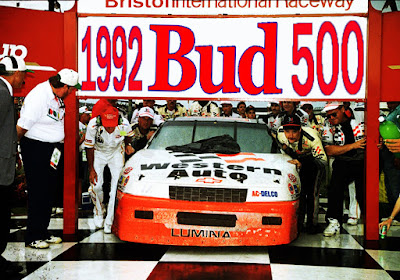 1992 Bud 500 Bristol Ford Event Car Racing Champions 1/64 NASCAR diecast blog concrete darrell waltrip