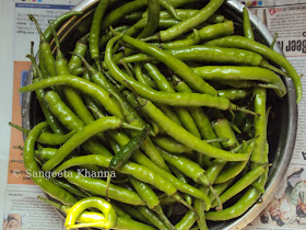 green chillies 