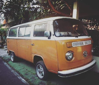 Dijual cepat VW combi Jerman, surat lengkap plat AD Solo,pajak telat 3th.