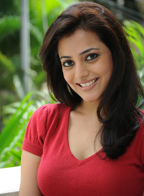 Telugu Actress Nisha Agarwal Sexy Boobs and Cleavage Show Stills glamour images