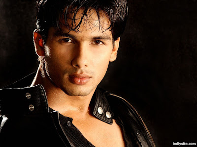 Shahid Kapoor Hot Wallpaper