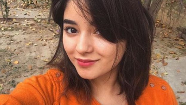 Aktris Zaira Wasim Dilecehkan Saat Dalam Penerbangan