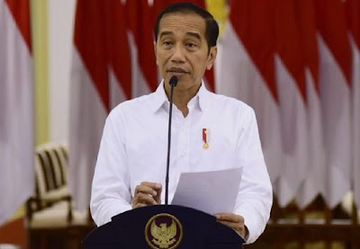 Jangan Panik! Jokowi: Tukang Ojek, Cicilan Motor Dilonggarkan