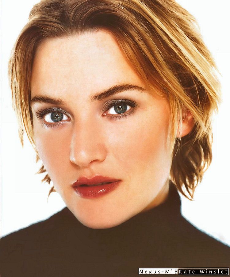 Titanic Kate Winslet now became more pretty since she was 22 years of age