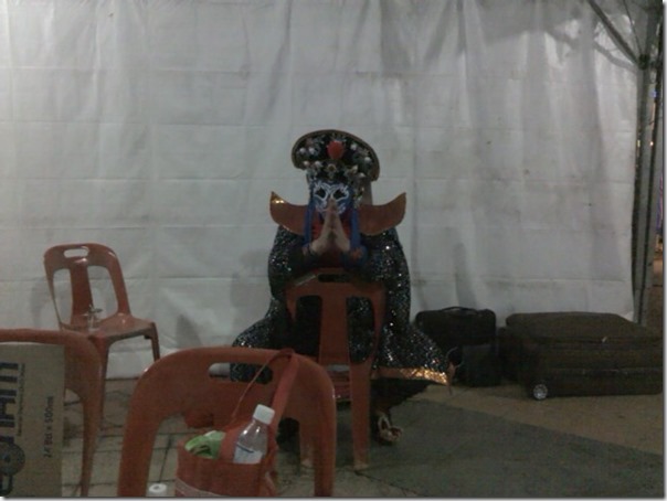 Shin dalam costume dia... #LOL
