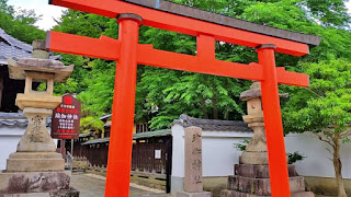 人文研究見聞録：瑜伽神社 ［奈良県］