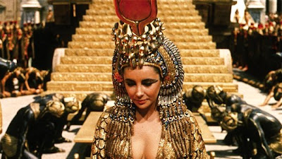 Elizabeth Taylor em Cleópatra