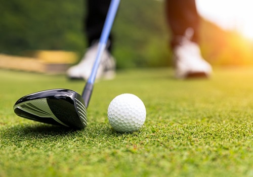 Here are 4 quick tips to help you reduce your handicap.