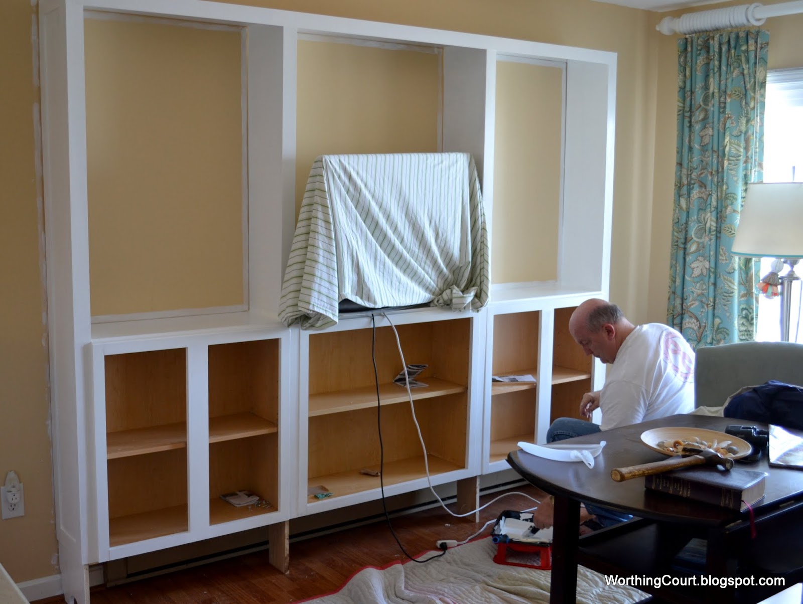 building kitchen base cabinets