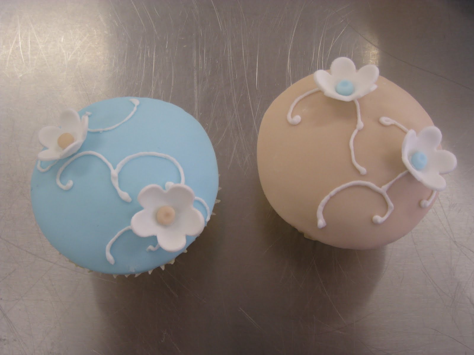The cupcake stand itself was also iced in matching colours to compliment the