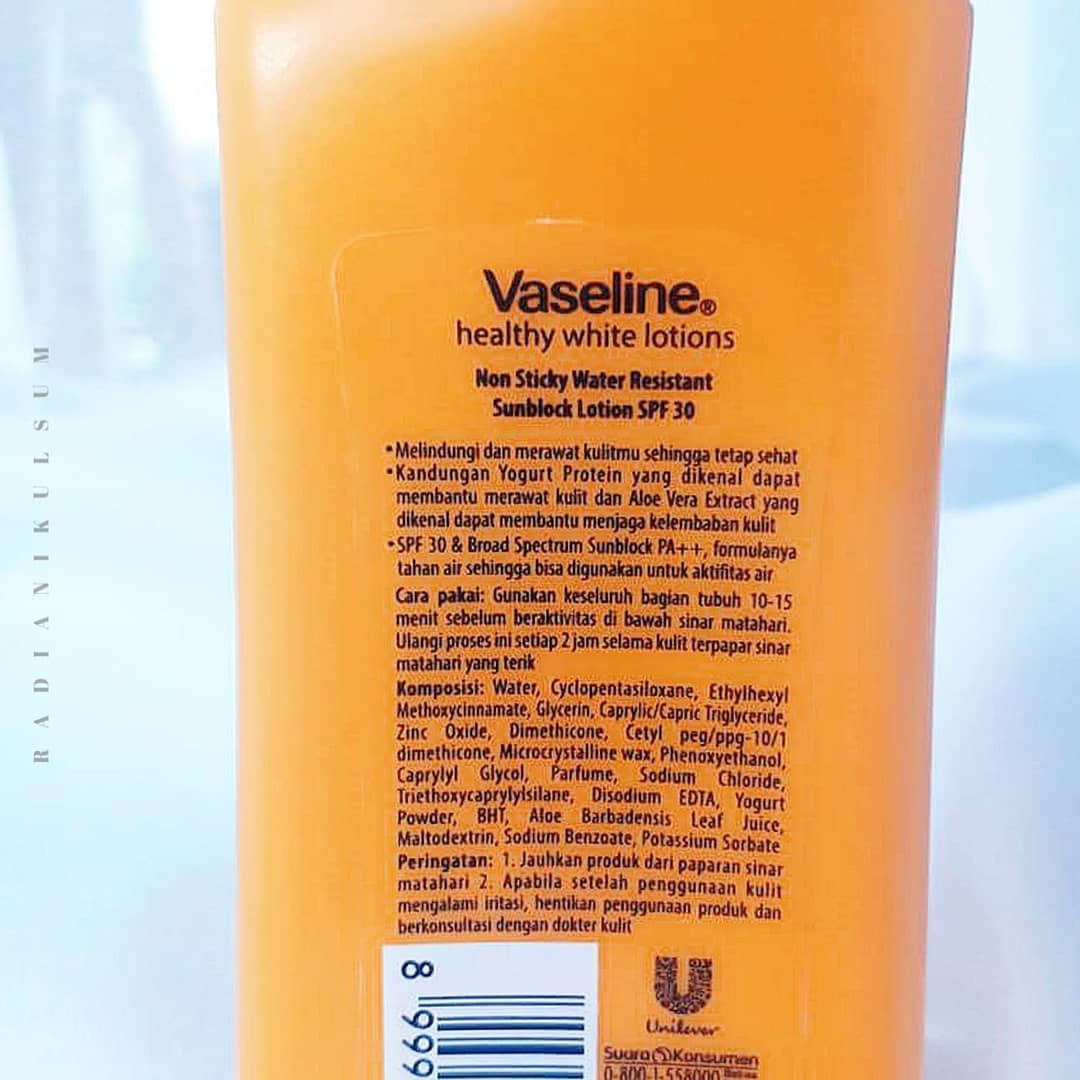 bagian belakang kemasan Vaseline - Sunblock SPF 30 PA++ Water Resistant