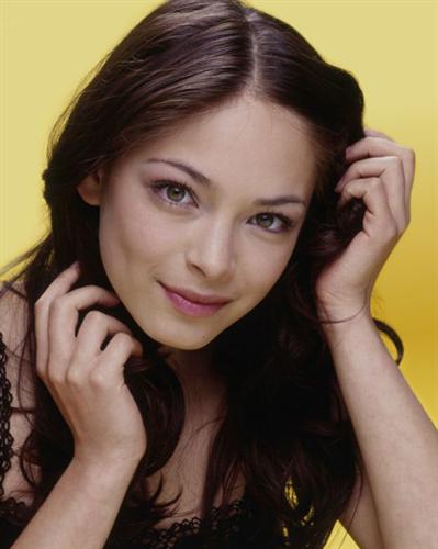 Kristin Kreuk  Hairstyles Photos fyF4q