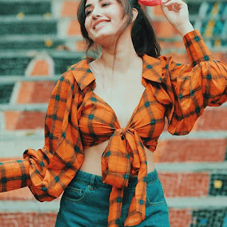 अदिति बुधाथोकी hd image | aditi budhathoki