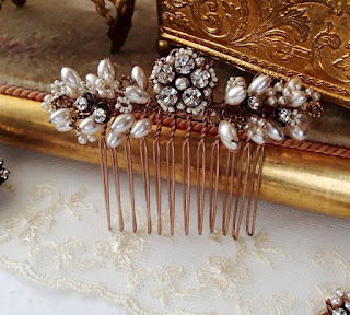 wedding jewelry, bridal style, vintage style weddings, wedding ideas, hair accessories, hair brooch, hair comb, bridal hair comb