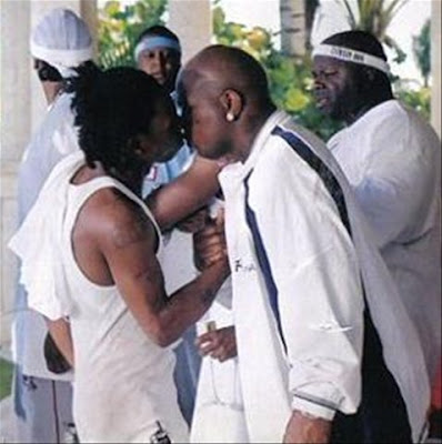 Lil Wayne Bodyguard. LIL WAYNE V. BLACK PAPARAZZI