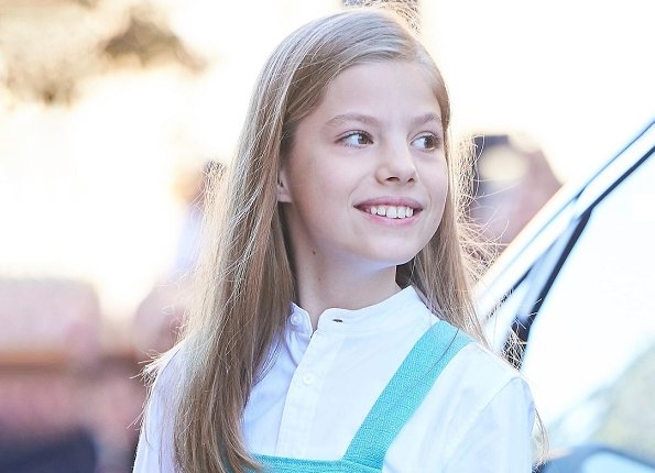 The younger daughter of King Felipe and Queen Letizia of Spain, Infanta Sofía celebrates her 11th birthday.Princess Leonor, Reformation dress, outfit