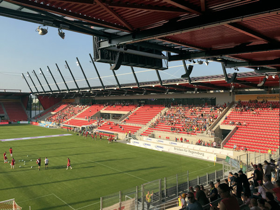 sportcampina: Regensburg (Germania) - „Continental Arena"