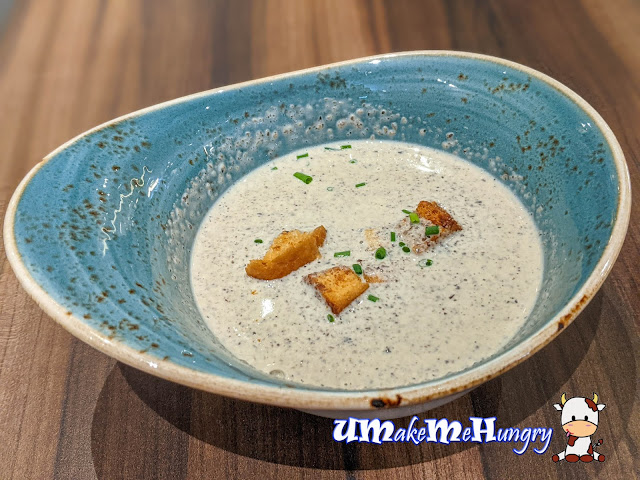 Poulet - Mushroom Soup