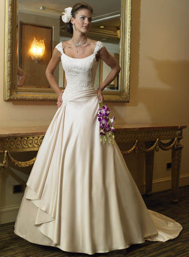 Chic Wedding Dresses 2012