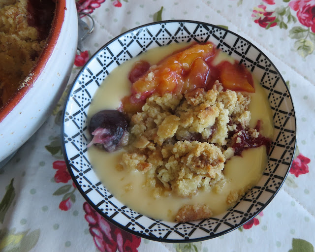 Peach, Cherry & Almond Crumble