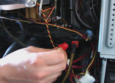 Installing a graphics card: removing the power cables