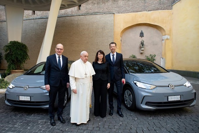 Η Volkswagen εξηλεκτρίζει το στόλο οχημάτων του Βατικανό