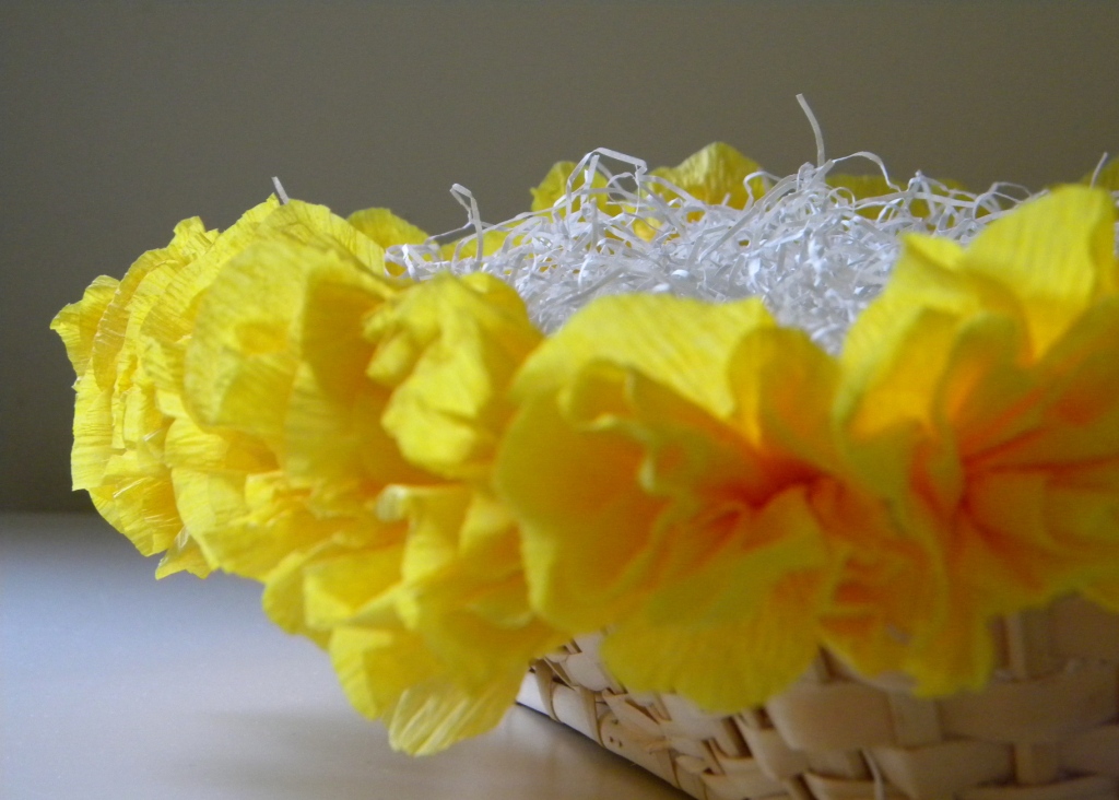 paper flowers how to make. The flowers are easy to make