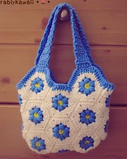 http://www.ravelry.com/patterns/library/flower-hexagon-bag