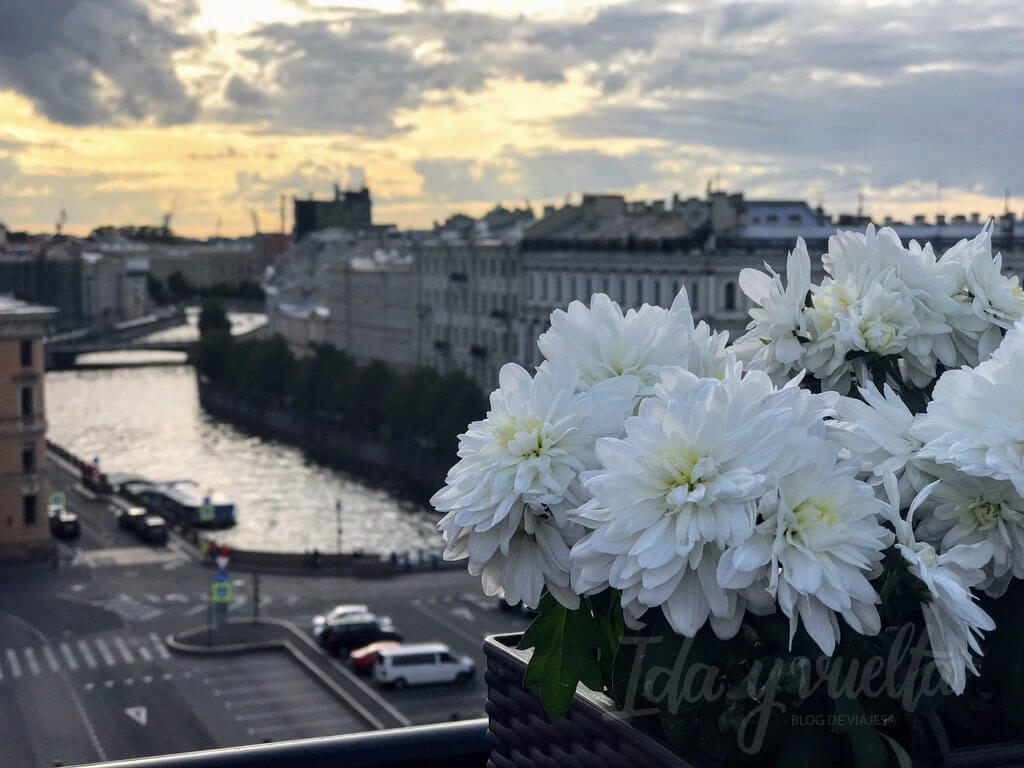 Lotte Hotel San Petersburgo vistas desde terraza
